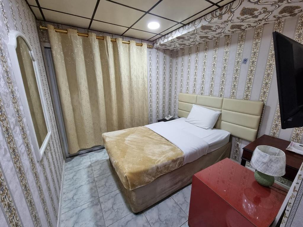 West Hotel Dubai Eksteriør billede