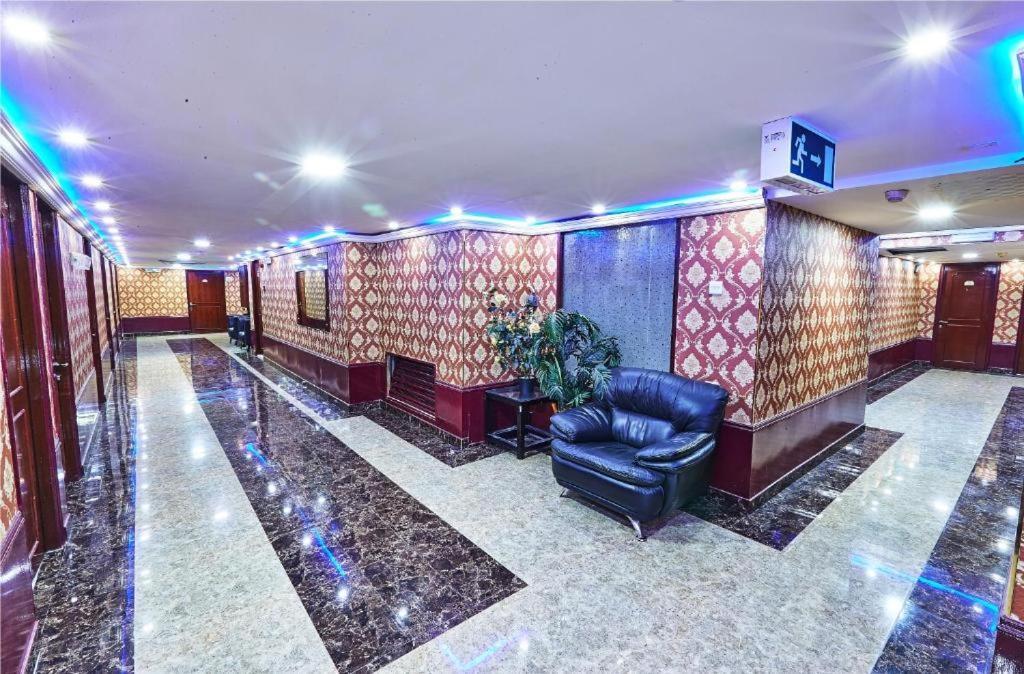 West Hotel Dubai Eksteriør billede